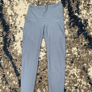 Extra High-Waisted PowerSoft Hidden-Pocket Leggings